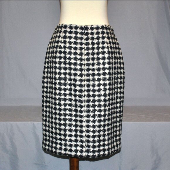 NWT Ann Taylor Skirt Size 2 Wool Blend Houndstooth Pencil Skirt - Picture 2 of 11